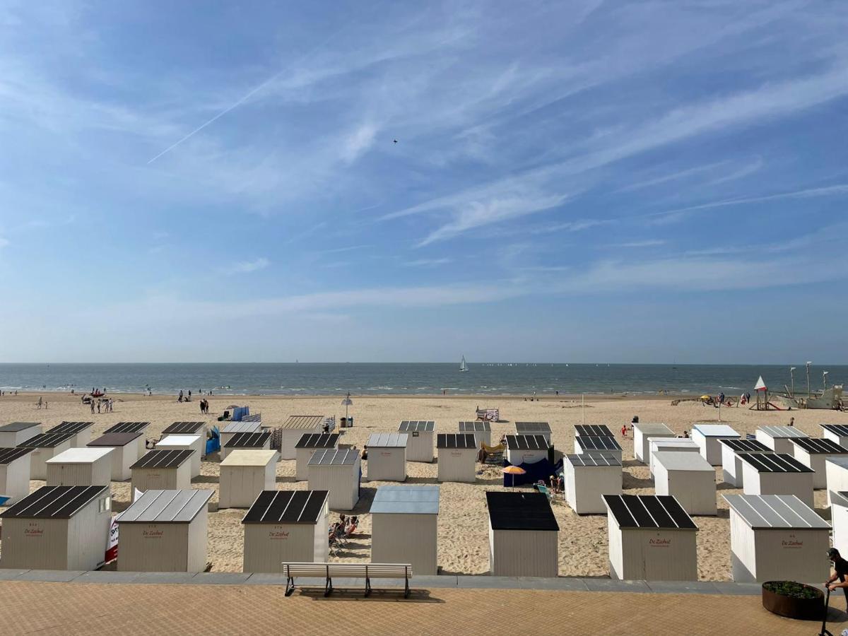 Uniek Op De Zeedijk Met Parking * Oostende